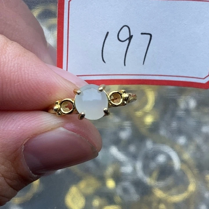 翡翠未镶嵌戒指197