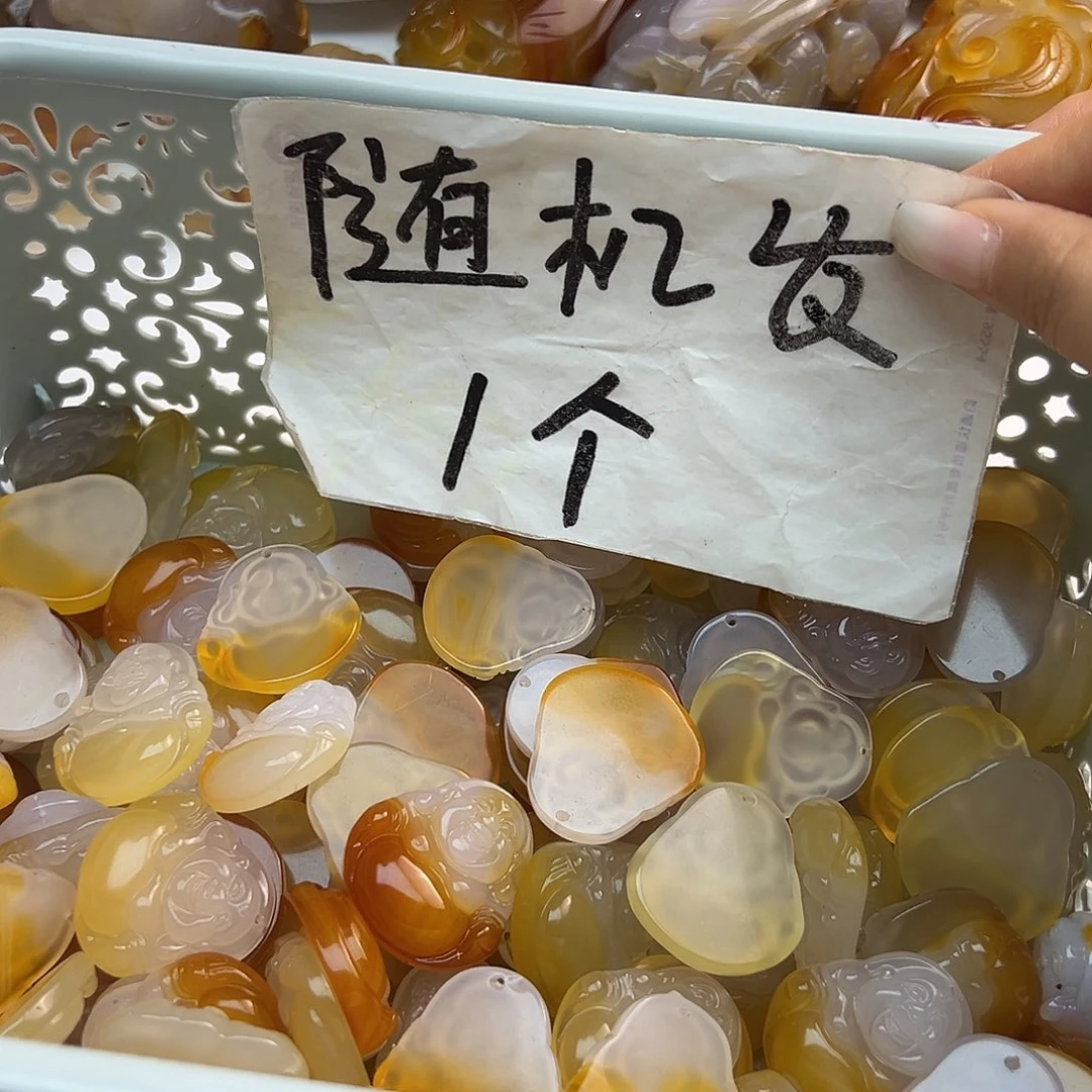 玛瑙/玉髓未镶嵌颈饰