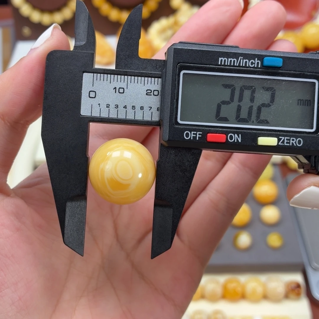 琥珀未镶嵌裸石焦皮20.2mm