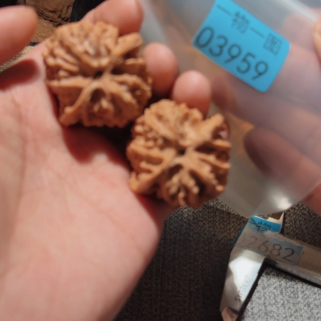 把件文玩核桃苹果