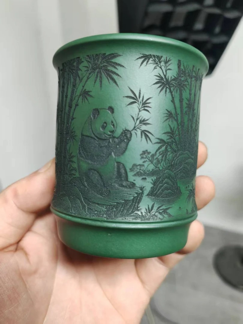 宜兴原矿紫砂绿泥熊猫主人杯