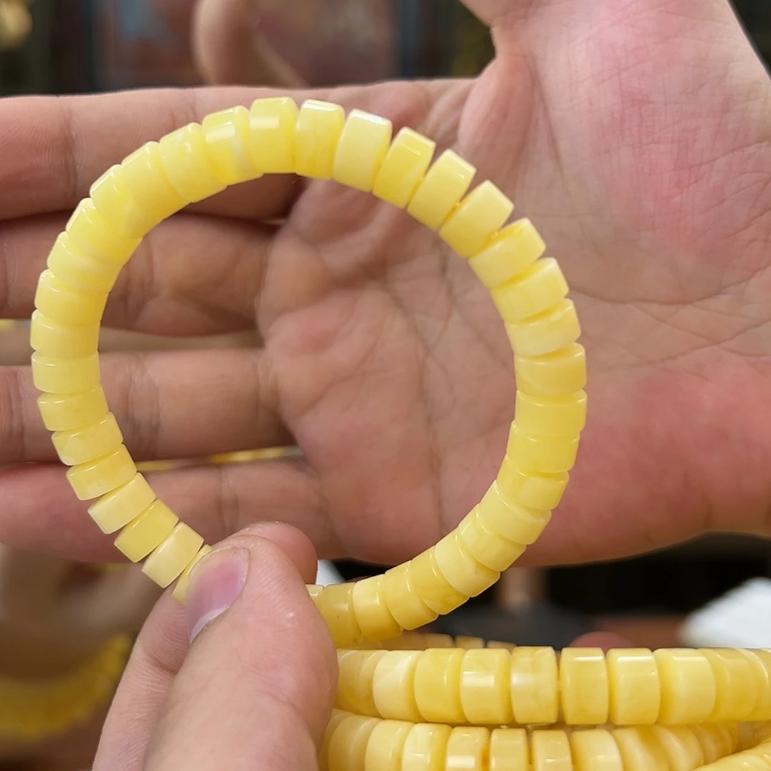 琥珀珠宝奇石未镶嵌多样性发其一