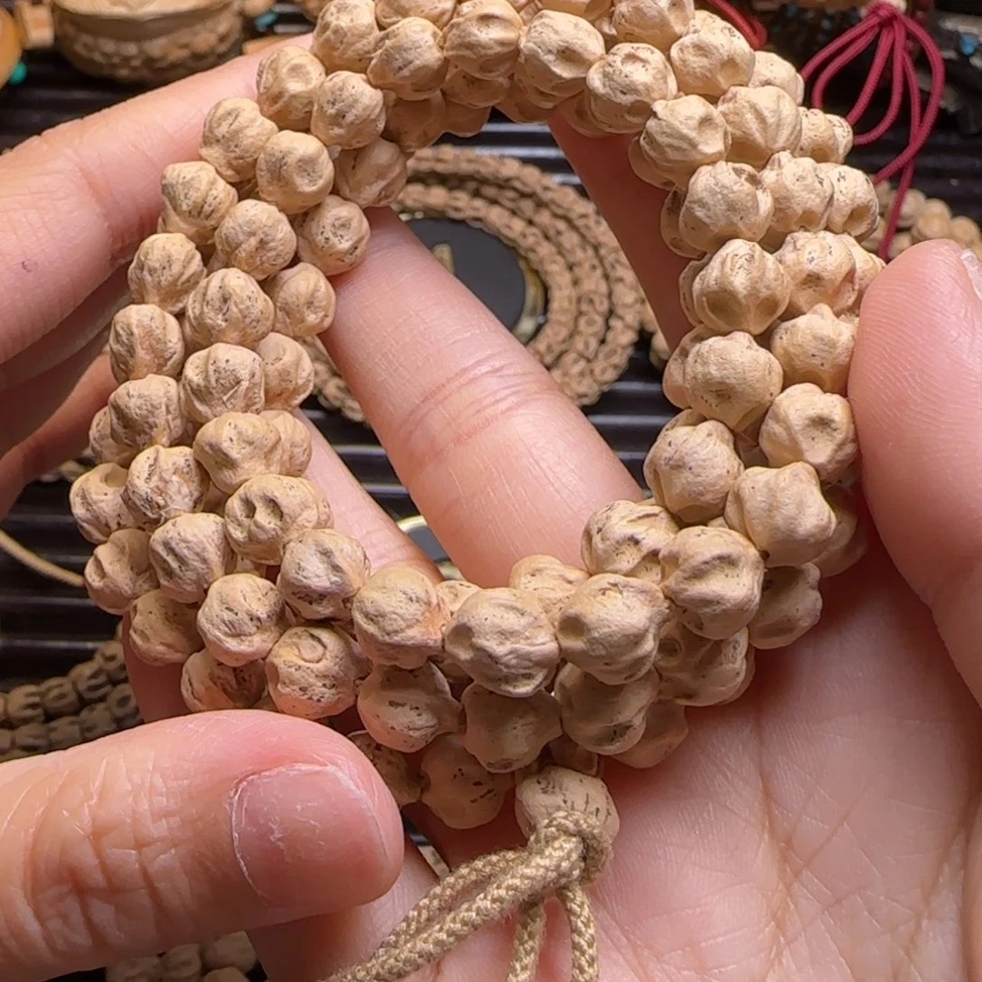 柏香籽/百香籽吊坠七****n