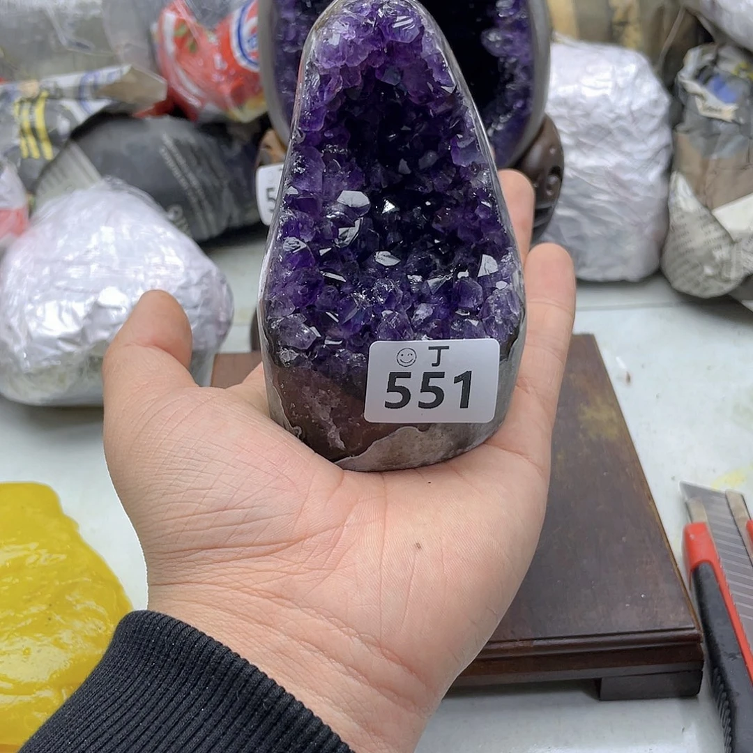 紫晶大型摆件（非配饰）未镶嵌