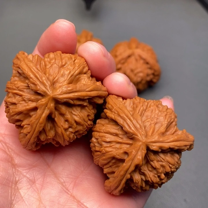 乌***育文玩核桃吊坠核桃核桃核桃