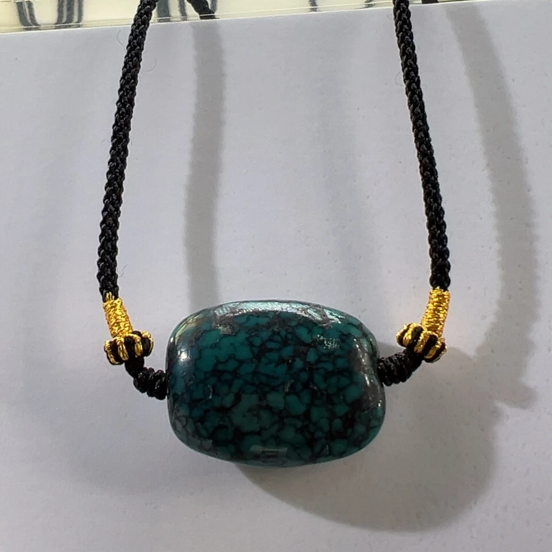 绿松石未镶嵌挂件