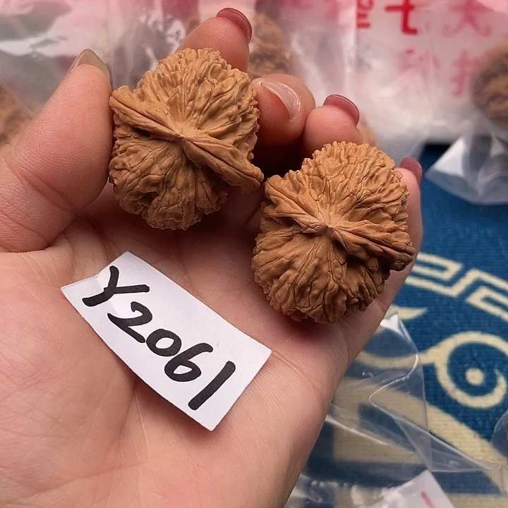 文玩核桃把件核桃
