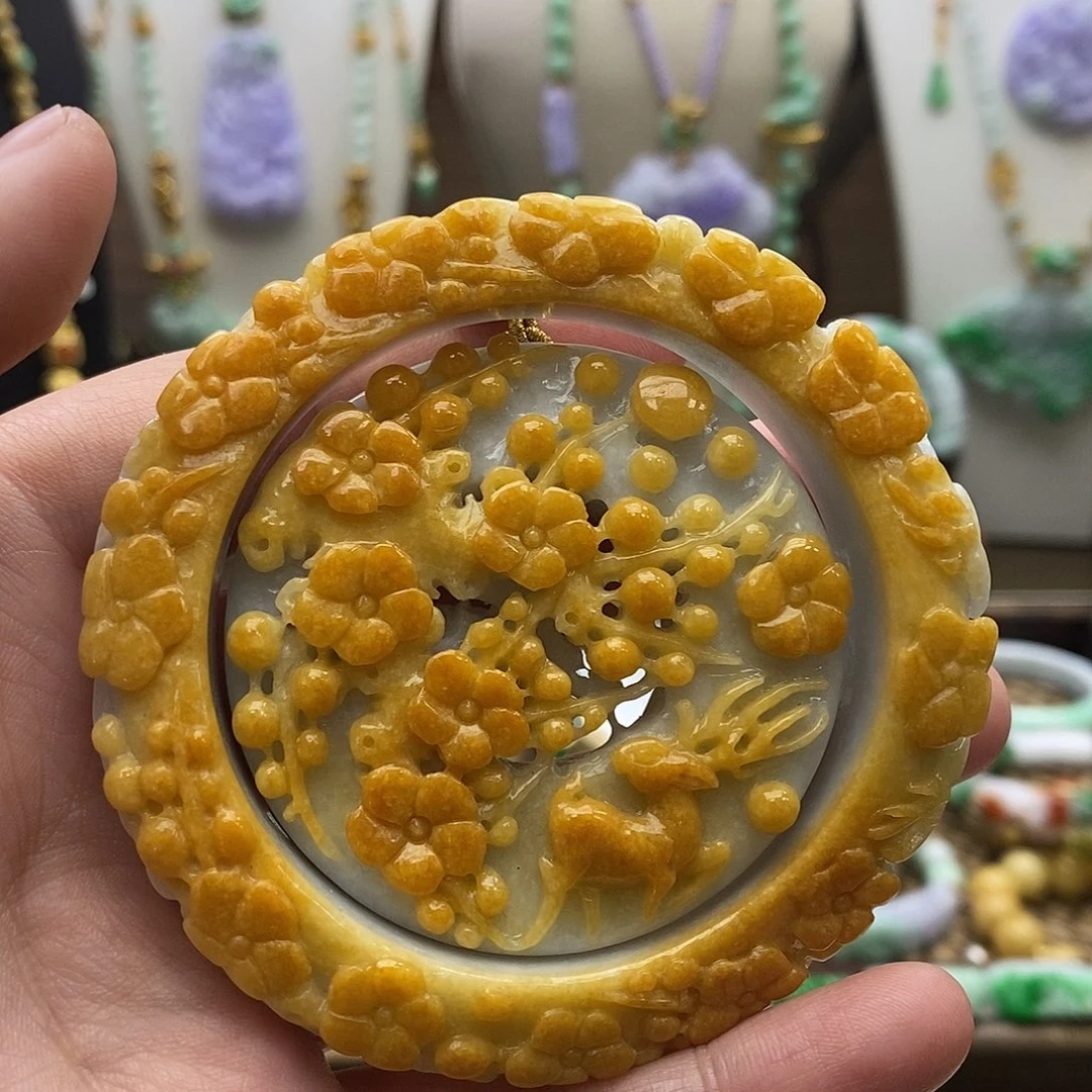 翡翠未镶嵌颈饰手镯套装58.5