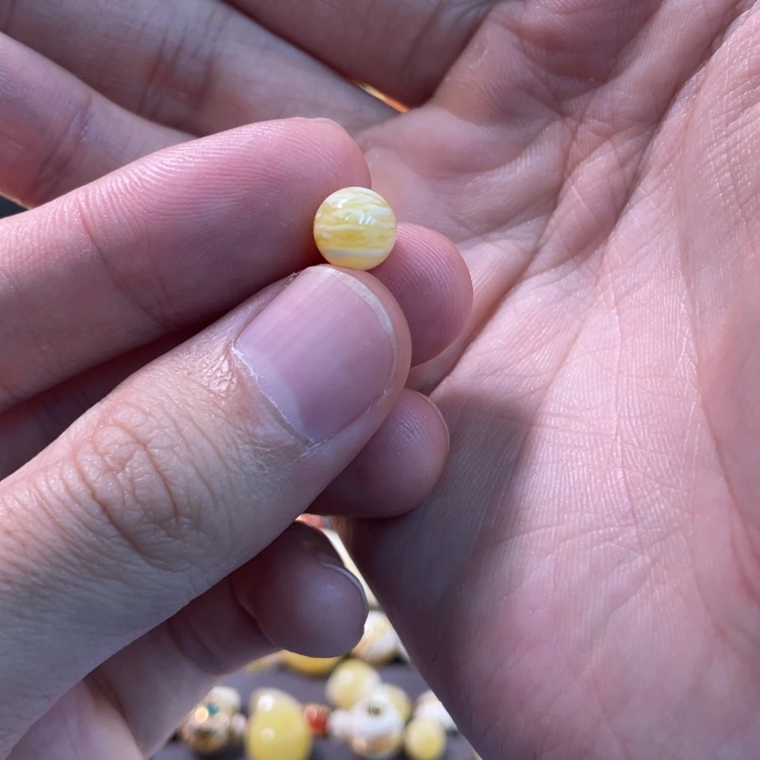 琥珀珠宝奇石未镶嵌遇****己16