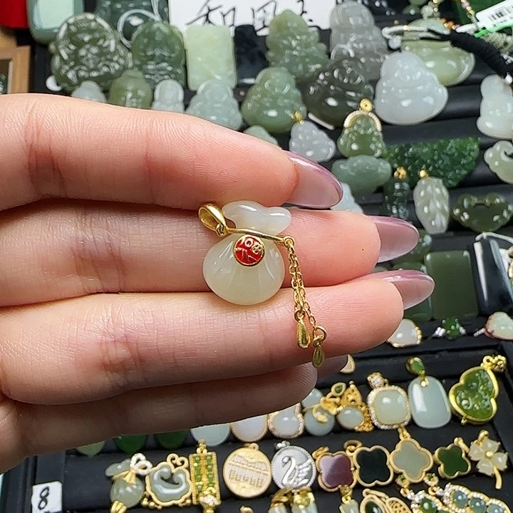 颈饰银S925镶嵌和田玉