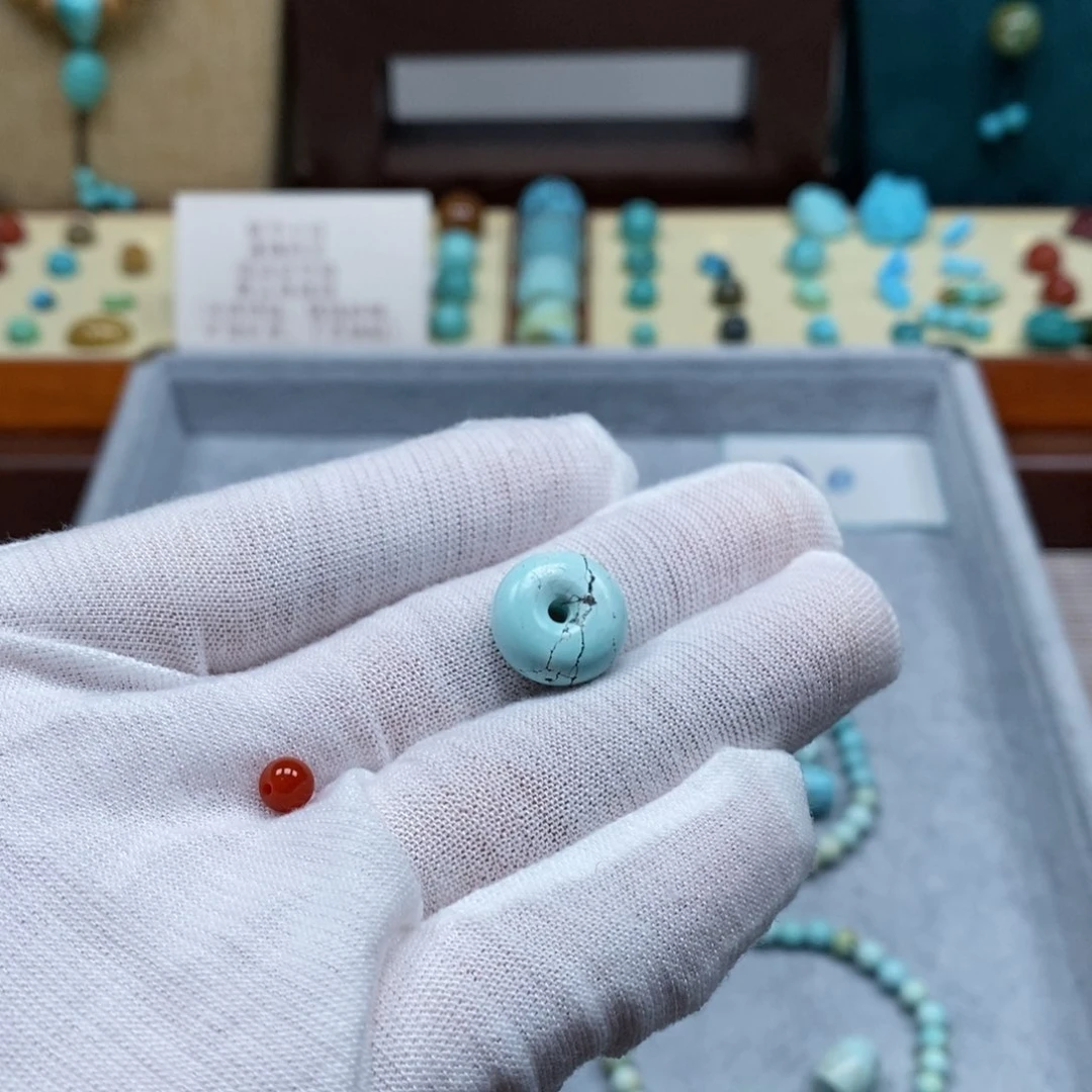 未镶嵌配饰南红玛瑙