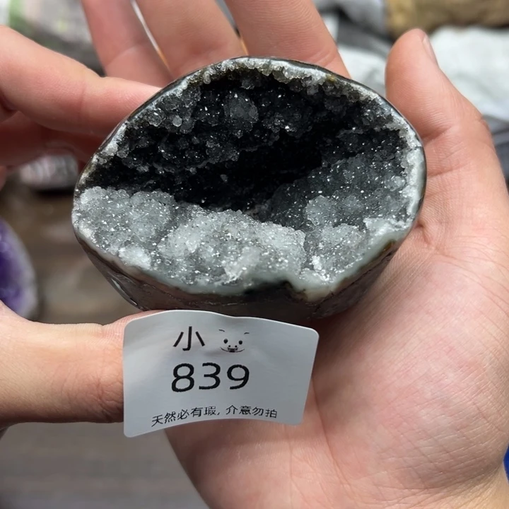 珠宝半成品水晶未镶嵌