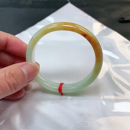 翡翠手镯未镶嵌51号