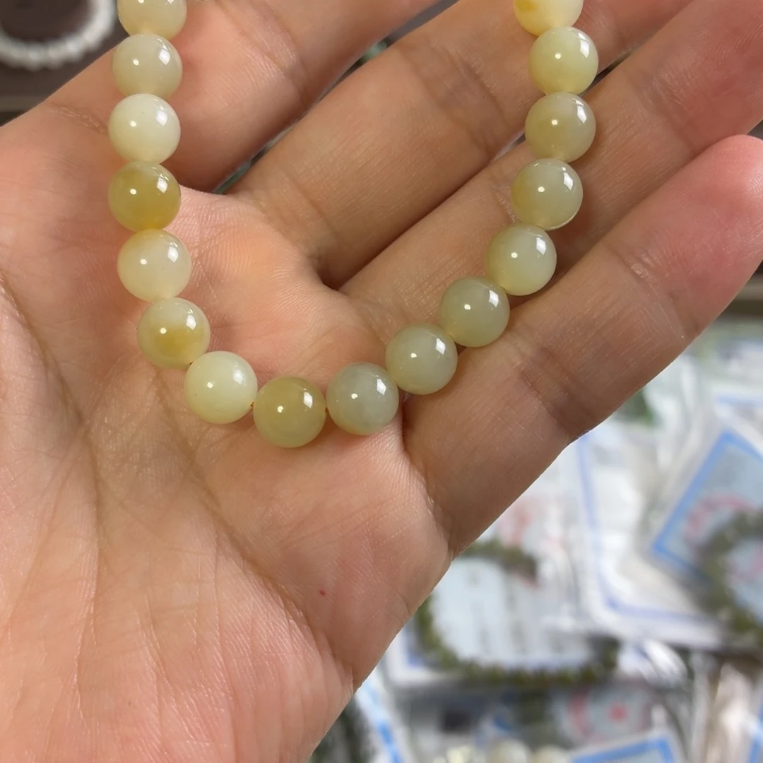 桃***呀未镶嵌手链和田玉7523