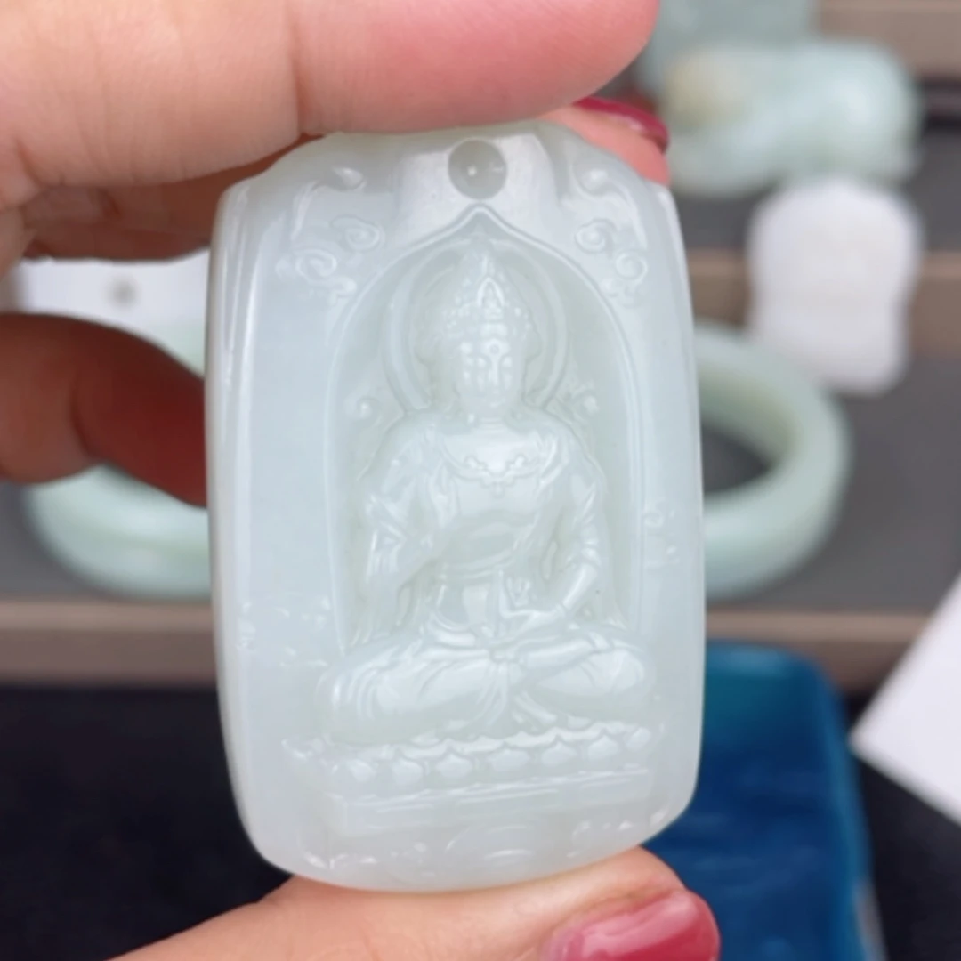 【闪购商品】颈饰未镶嵌和田玉