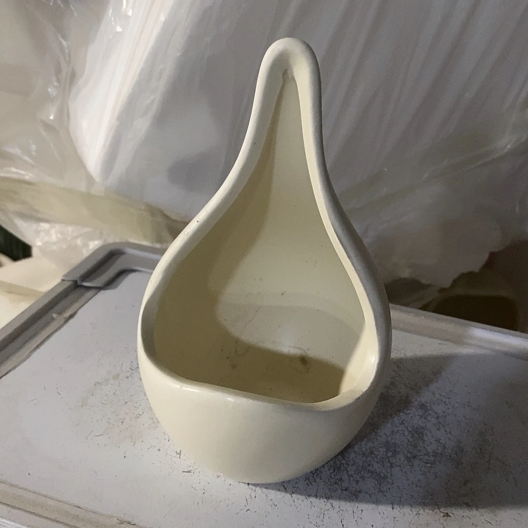 摆件陶盆有孔 瑕疵介意勿拍