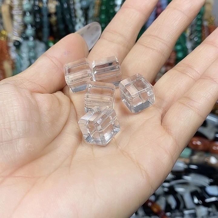 玛瑙/玉髓未镶嵌珠宝半成品天然白水晶方糖卡12mm一个