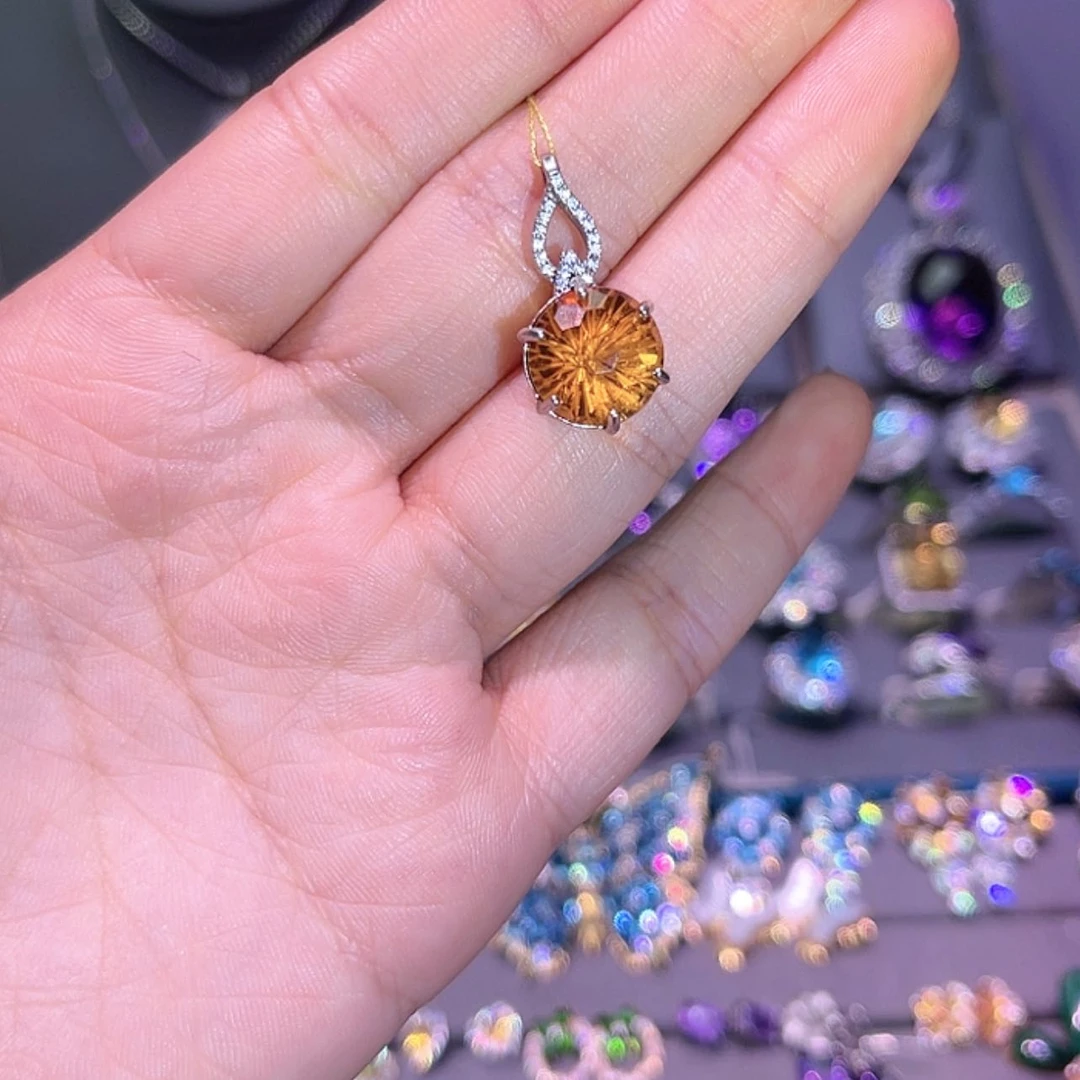 【闪购商品】黄晶吊坠(赠链)银S925镶嵌吊坠