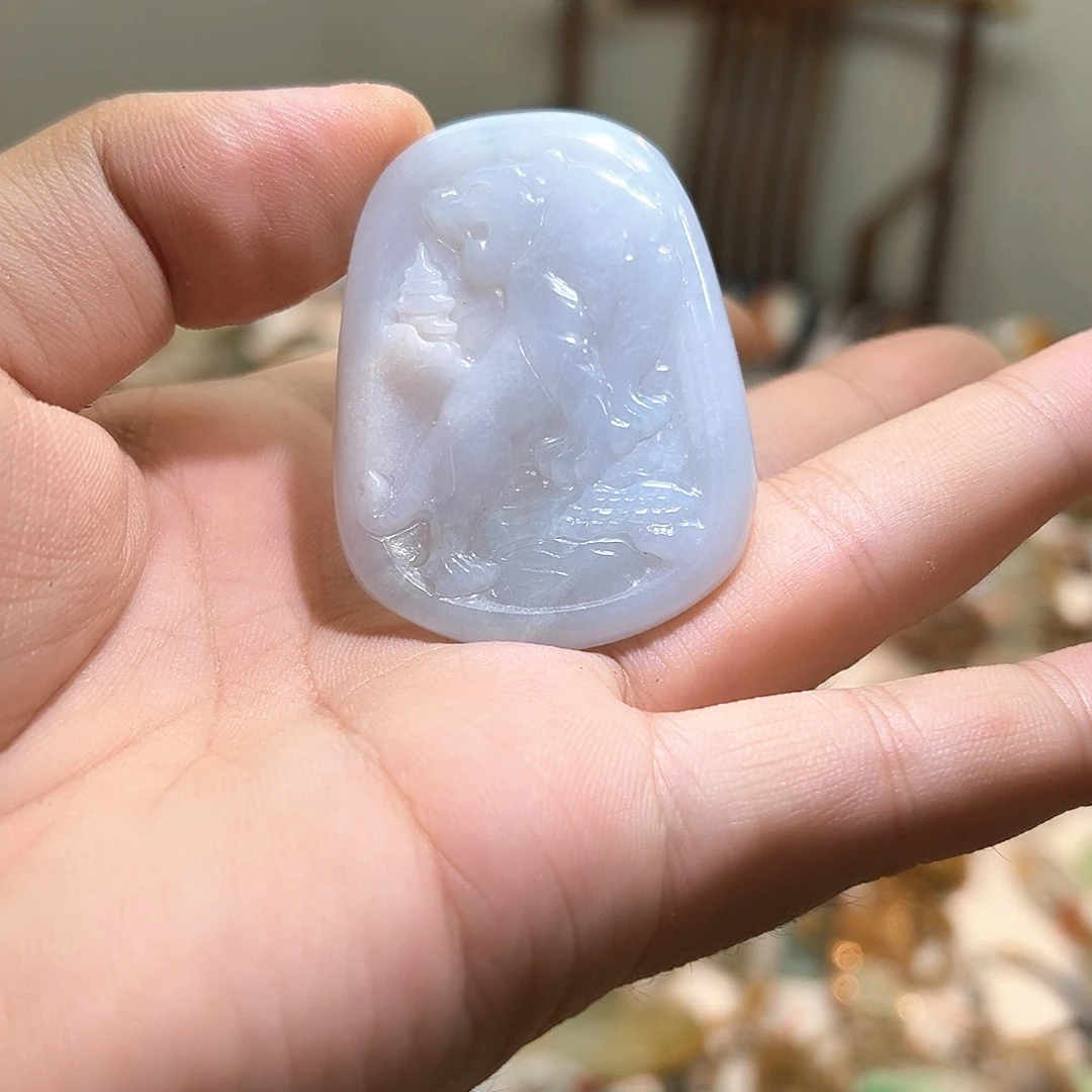 翡翠未镶嵌颈饰挂件