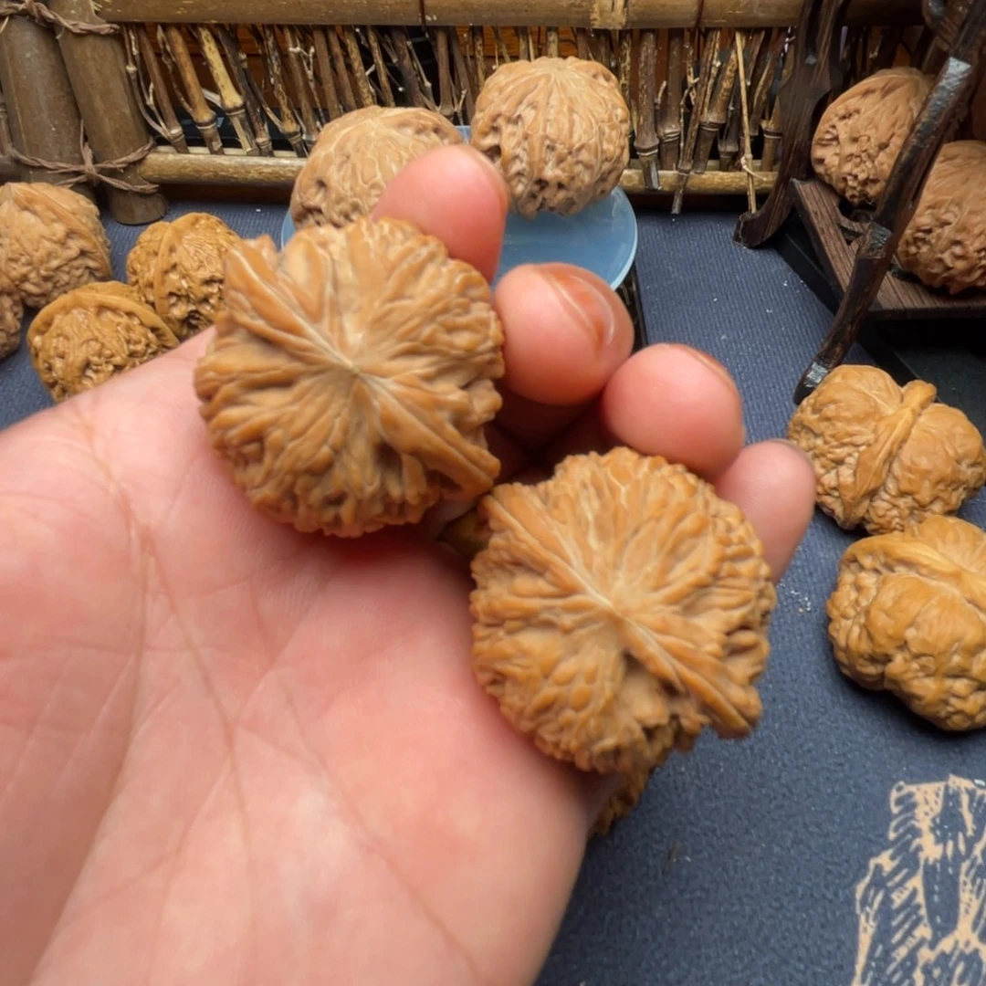 耶***吊坠文玩核桃磨盘