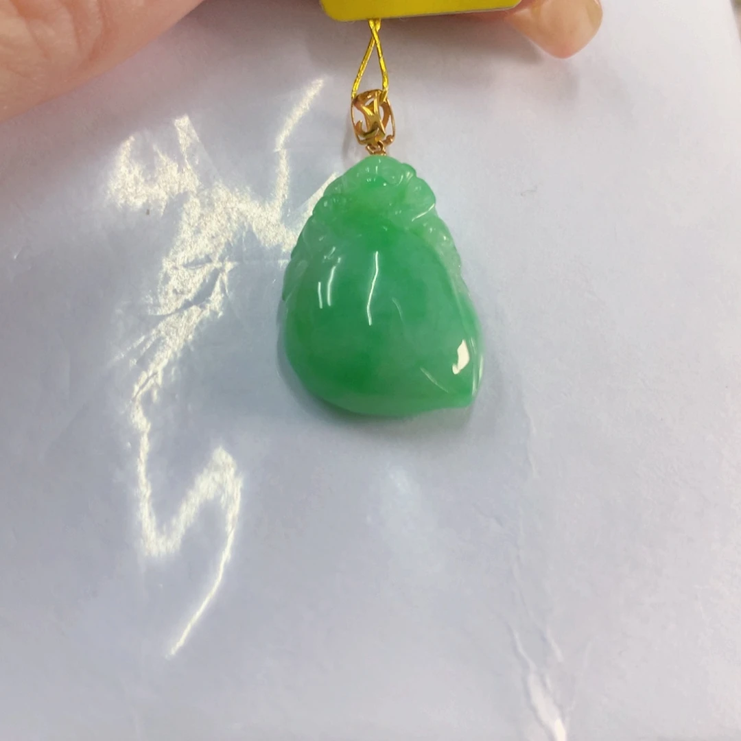 吊坠(不含链)18K金镶嵌翡翠