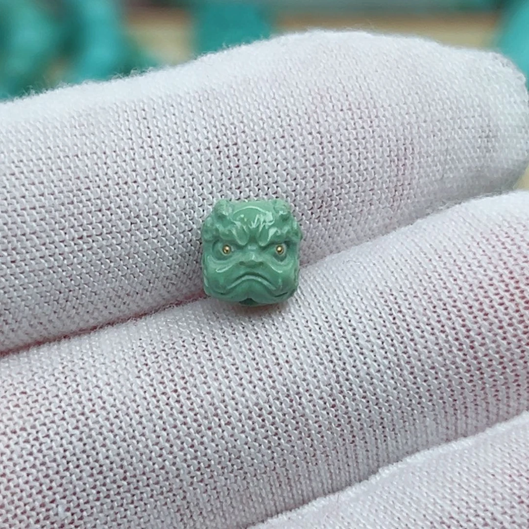 绿松石绿松石未镶嵌