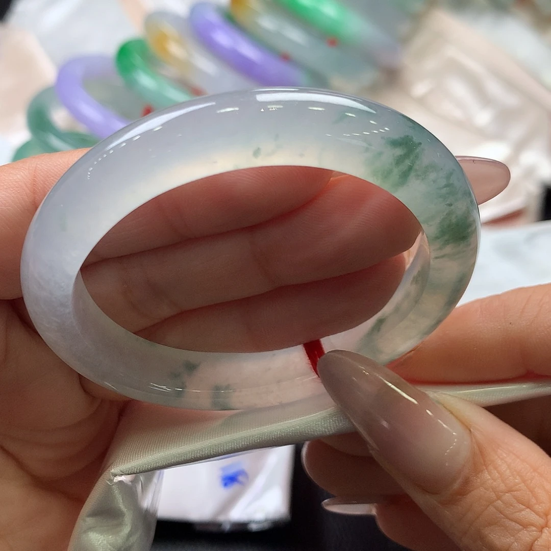 未镶嵌手镯翡翠53.7贵妃