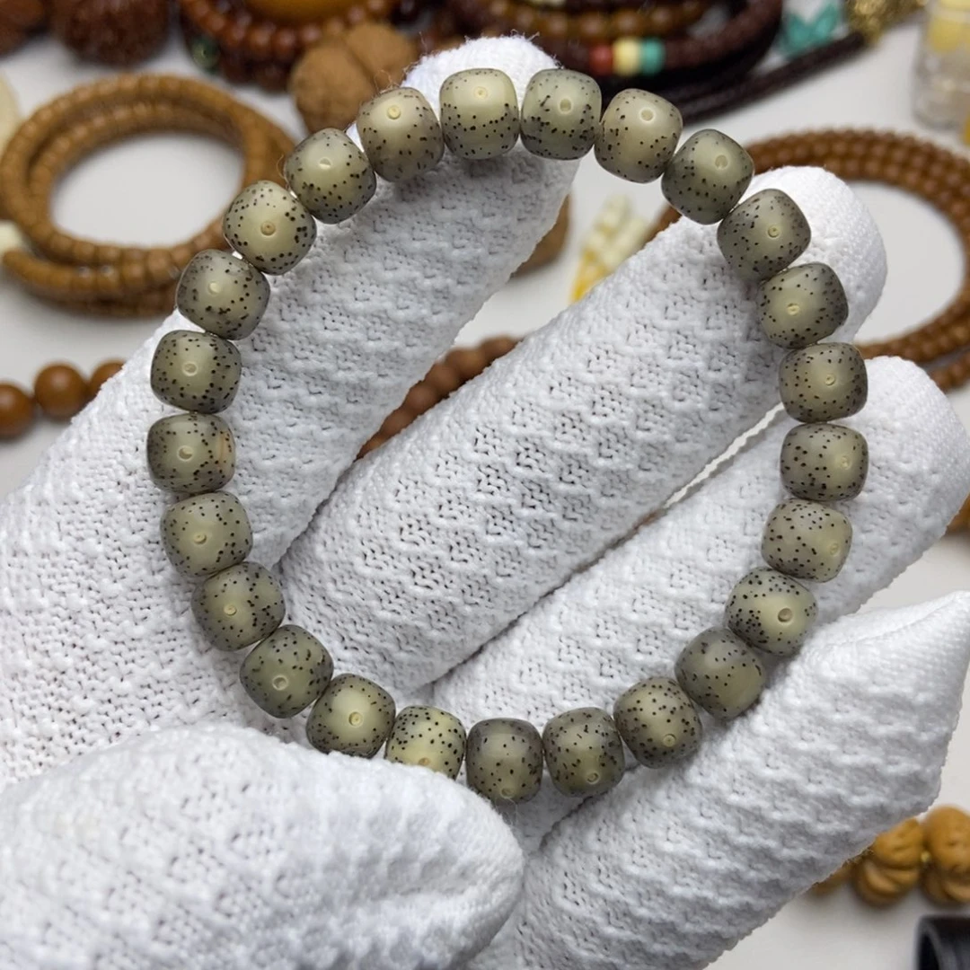 星月菩提吊坠糯冰正月9*8单圈