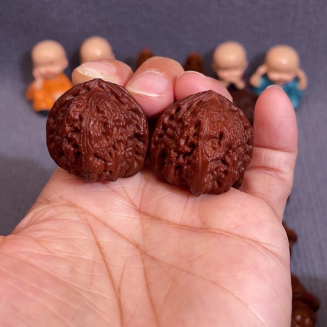 文玩核桃吊坠三角白31