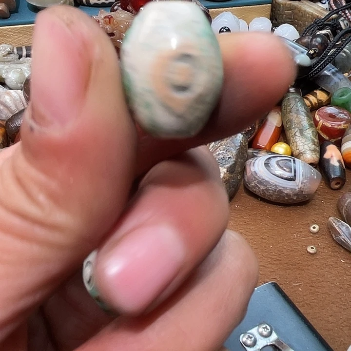 心***蕴玛瑙/玉髓未镶嵌珠子