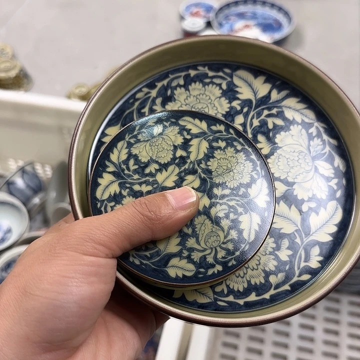 摆件冷**星二号釉国色天香大壶承➕盖置