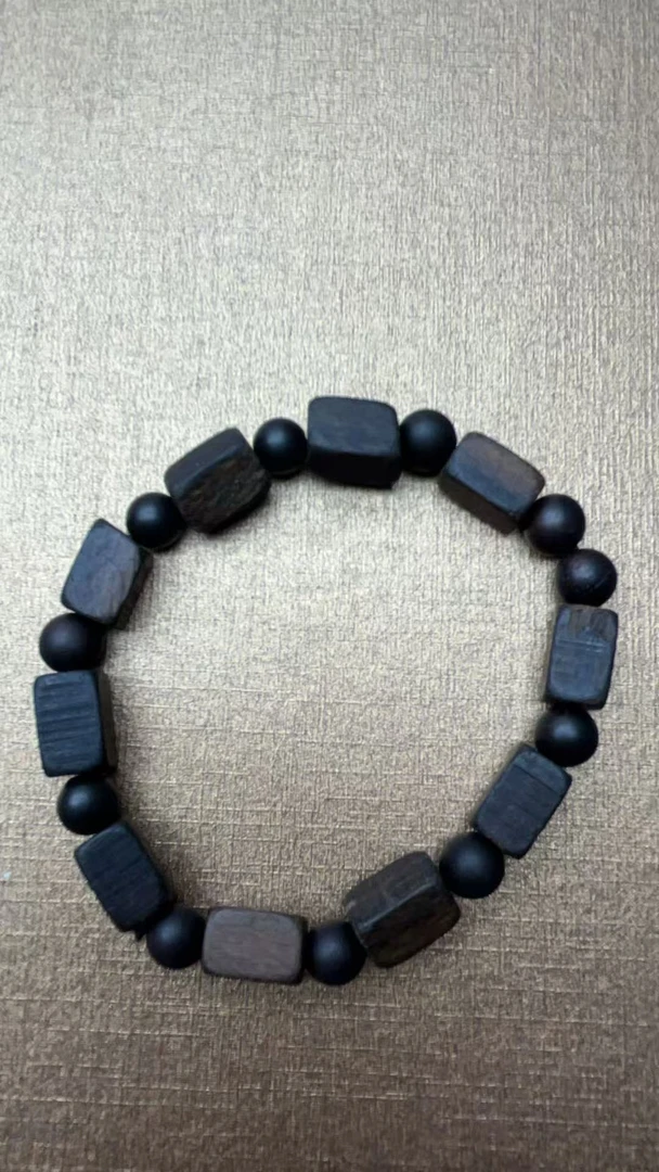 [小七甄选]沉香木串文创A133