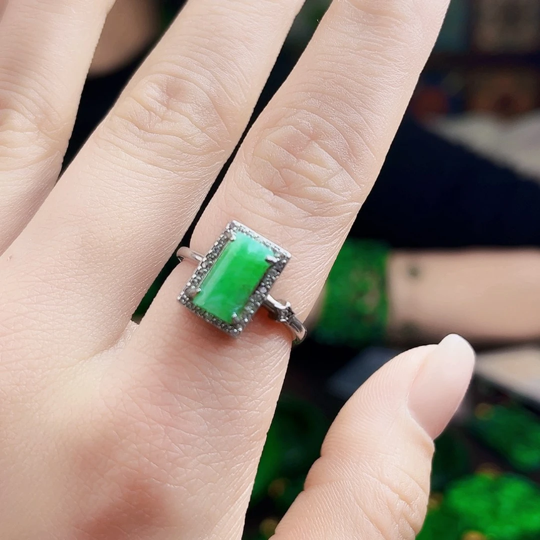 颈饰银S925镶嵌翡翠多样性