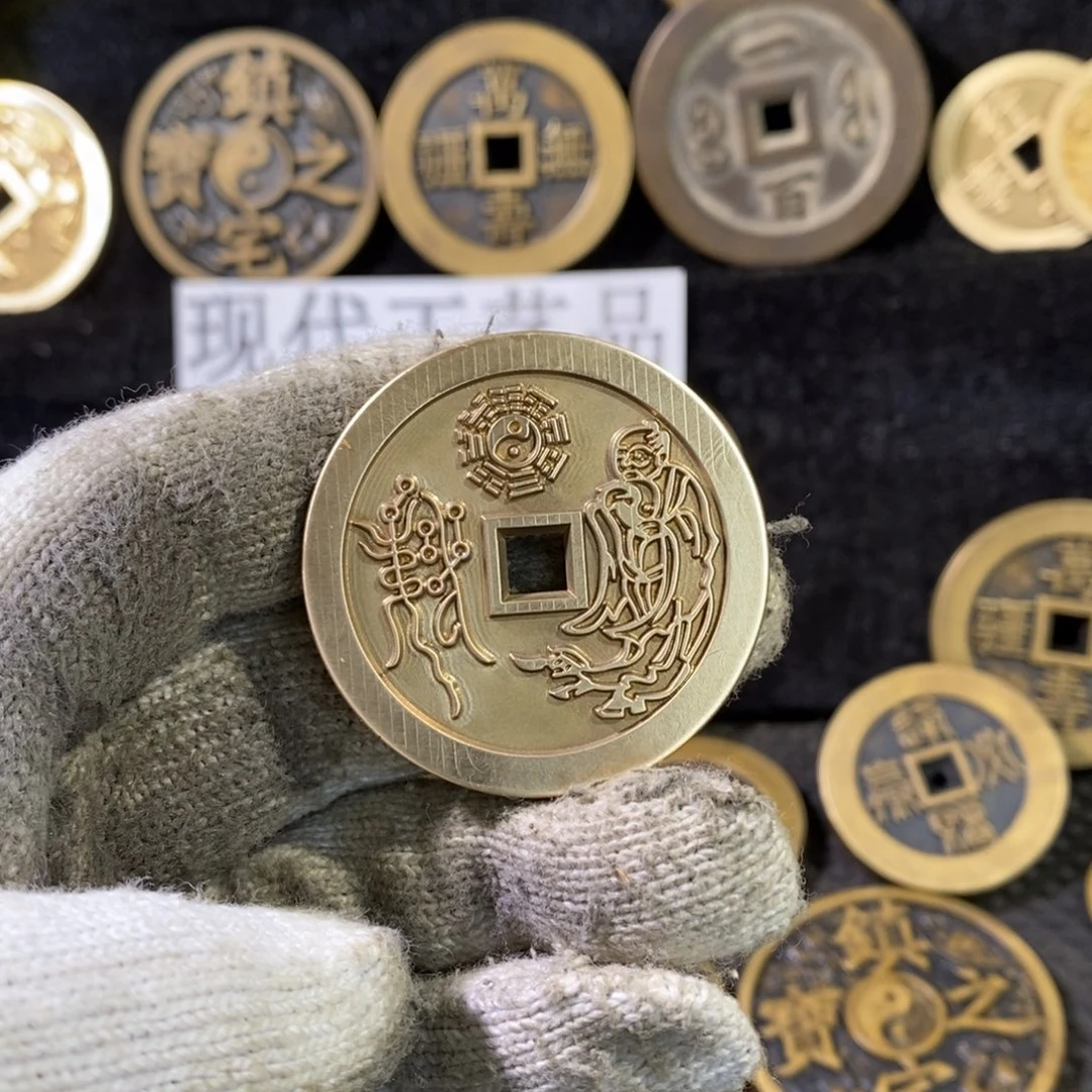 杜***逸翻砂铸造现代工艺品