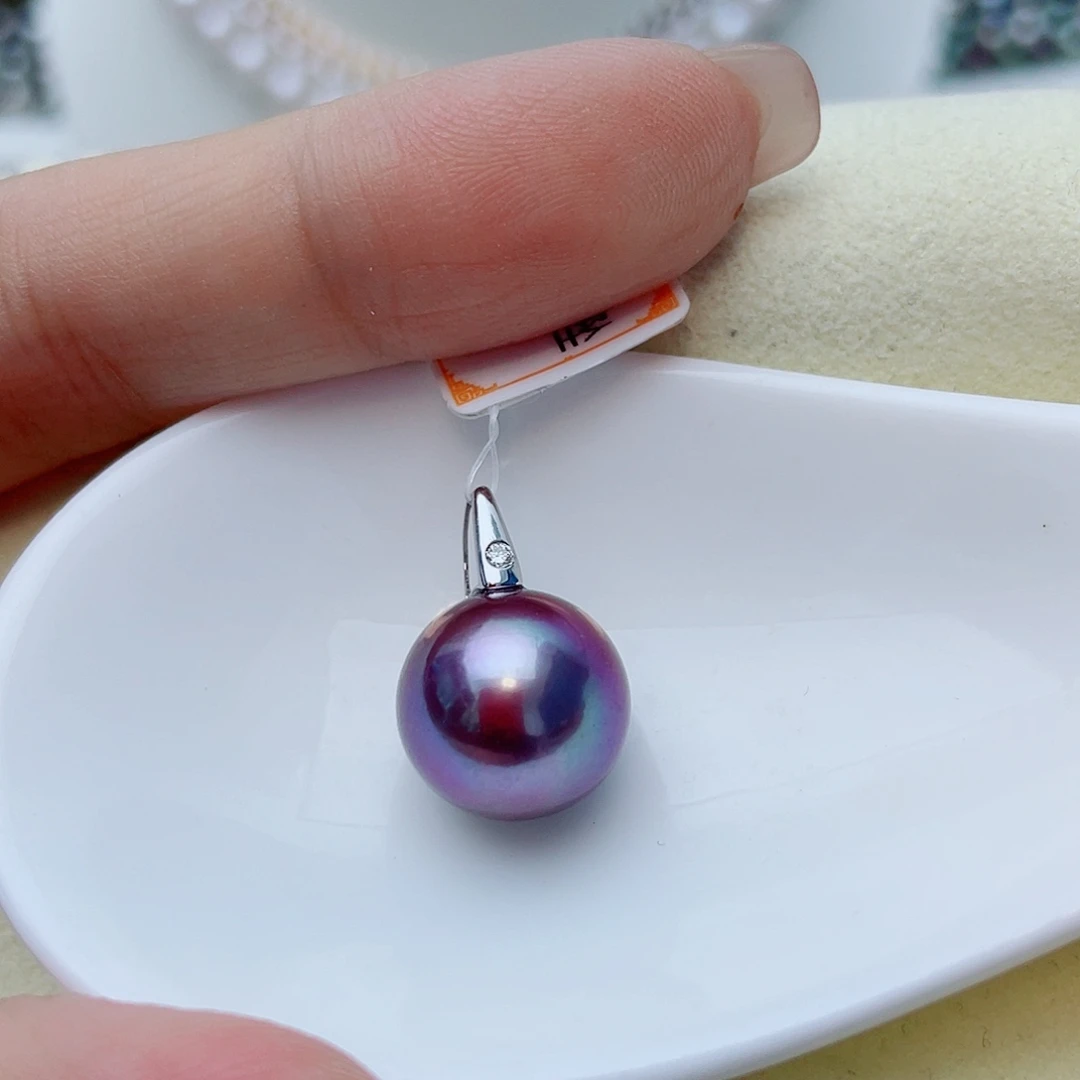 淡水珍珠颈饰18K金镶嵌W81