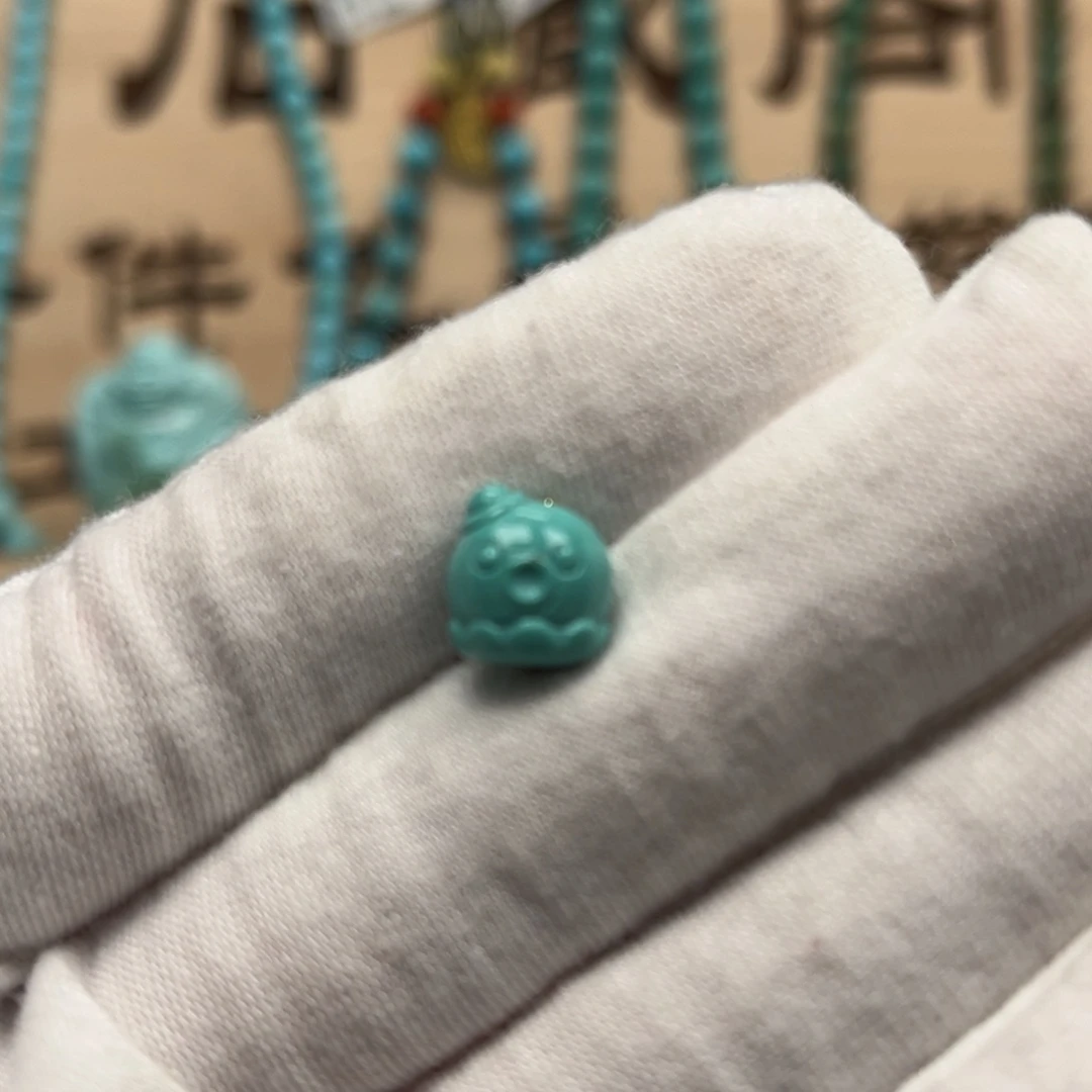 绿松石雕刻未镶嵌