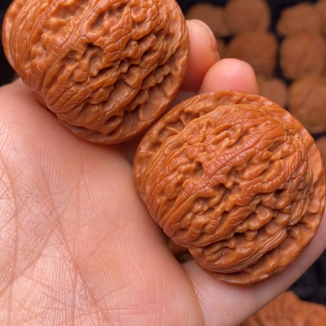 文玩核桃吊坠秦岭野生核桃