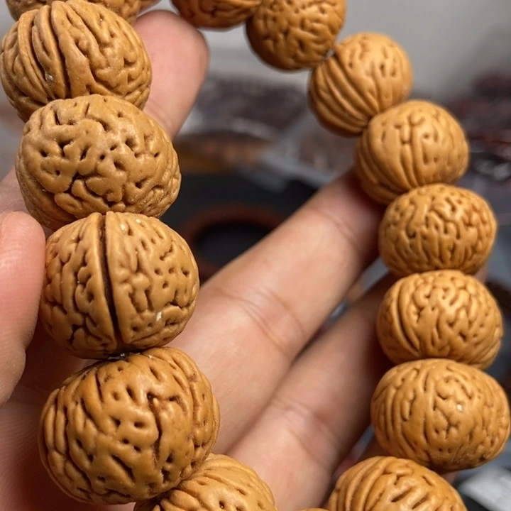 猴头核桃吊坠早***_我是你二叔