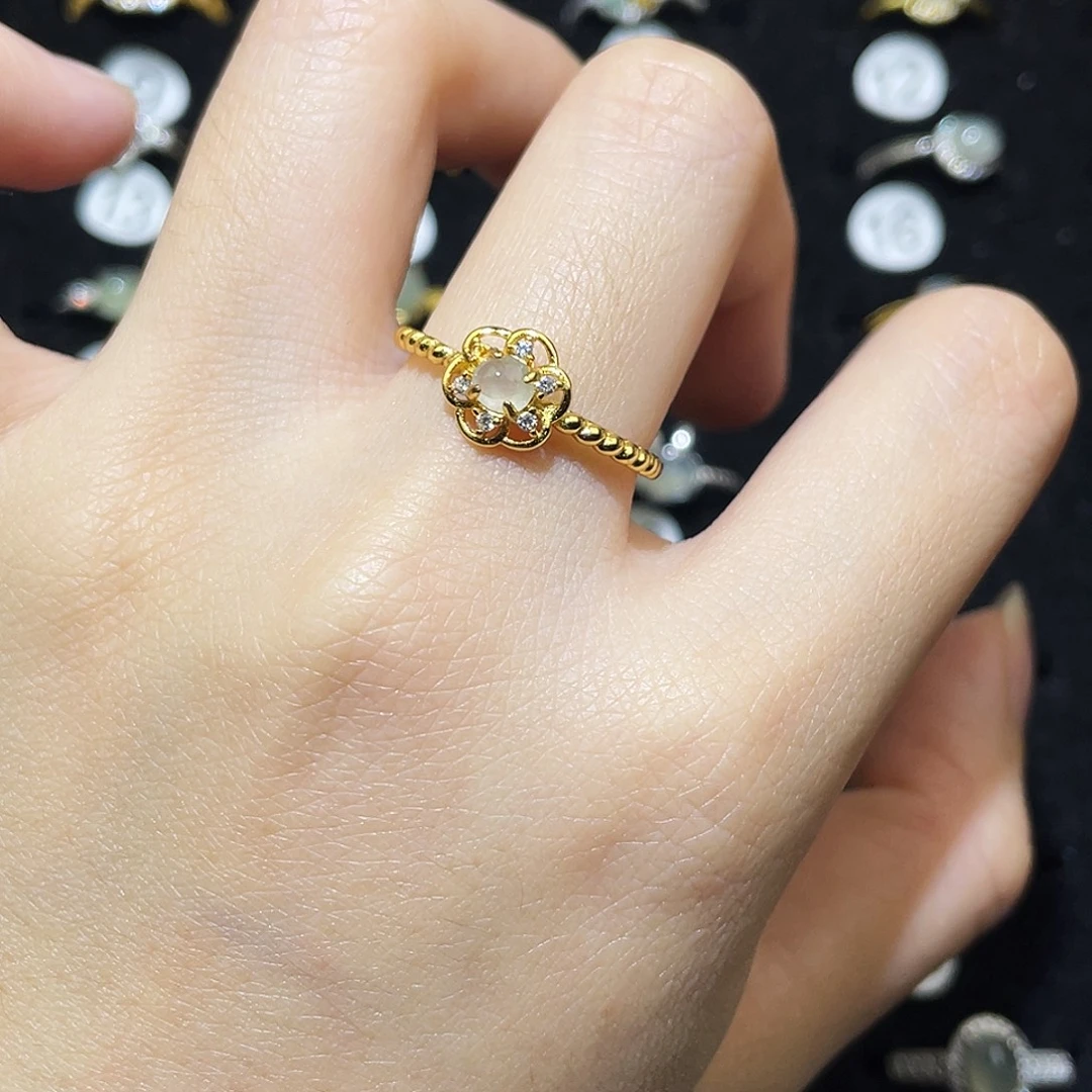 翡翠未镶嵌戒指戒指