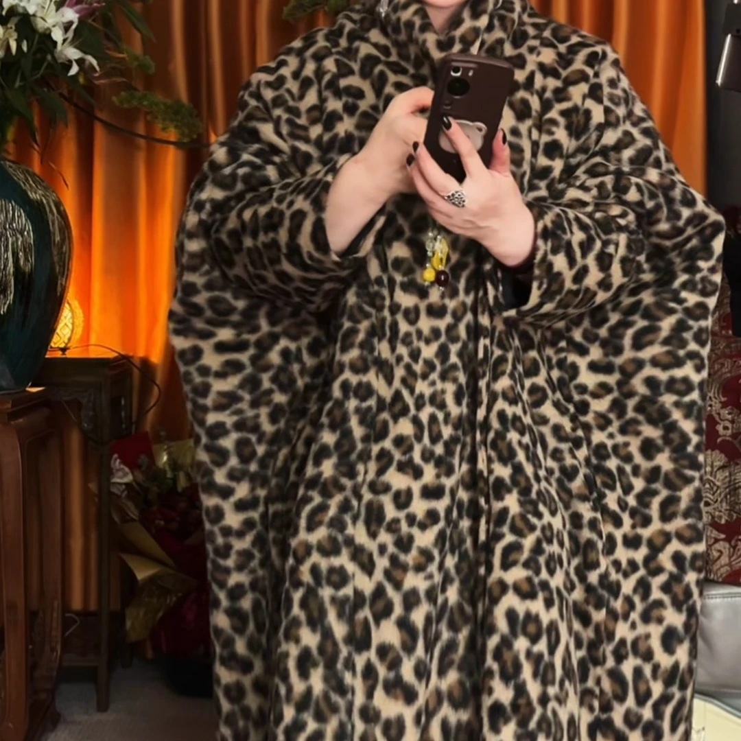 全毛豹纹大翻领大衣