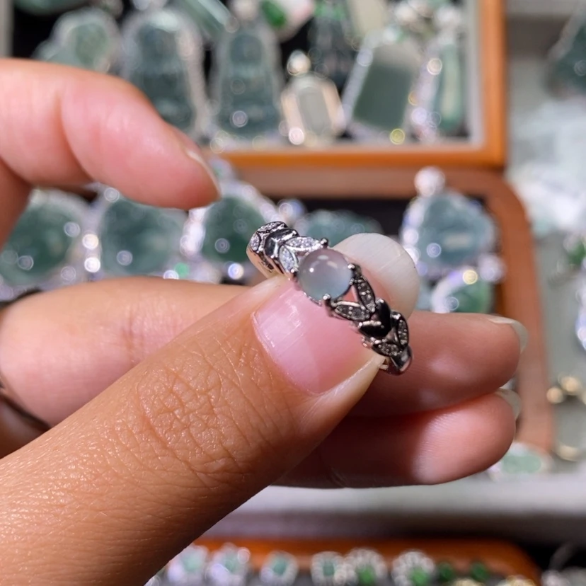 【闪购商品】翡翠未镶嵌颈饰天然