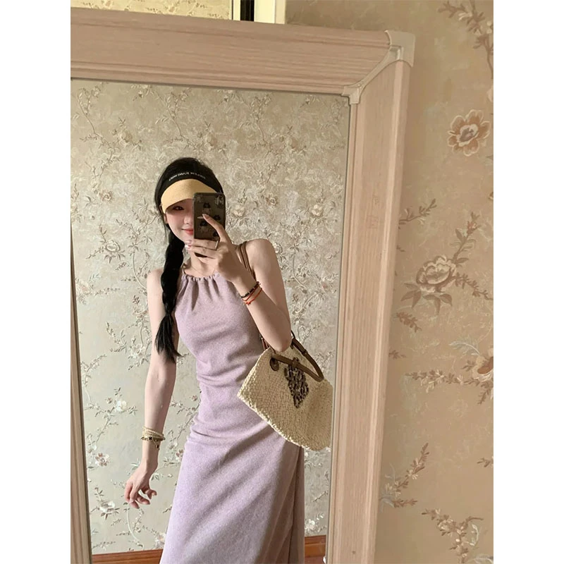 绝美气质轻熟挂脖吊带连衣裙复古小众设计高级感夏季修身显瘦长裙