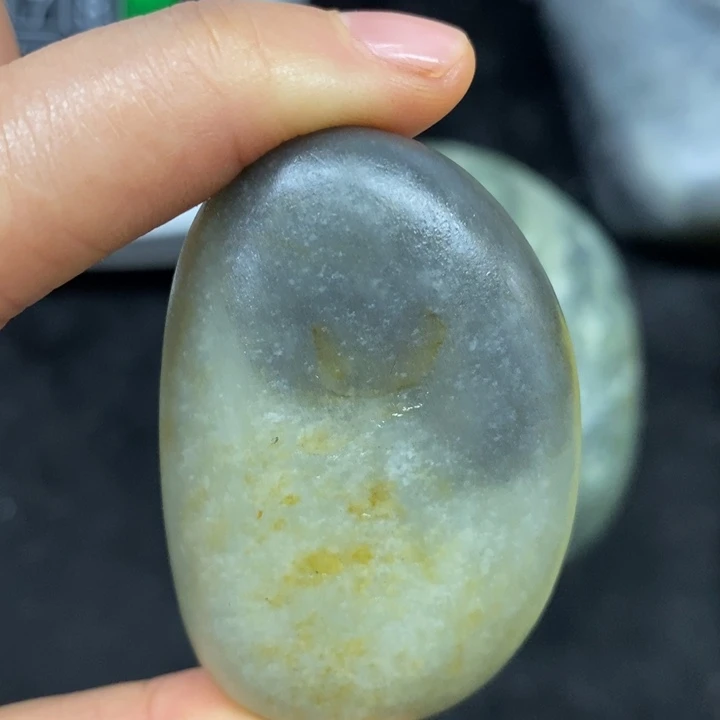 未镶嵌和田玉（糖玉）挂件