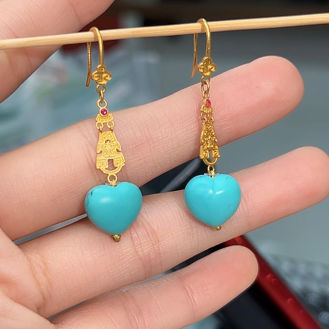 绿松石珠宝奇石18K金镶嵌