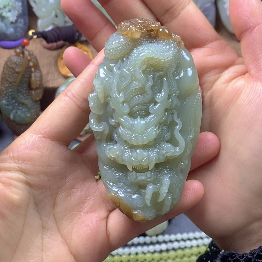 未镶嵌和田玉把件