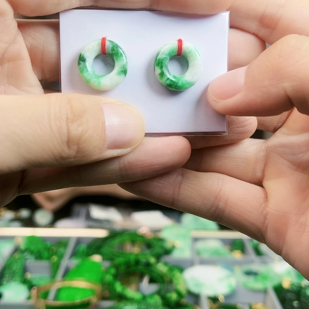 翡翠颈饰未镶嵌耳饰多样性发货