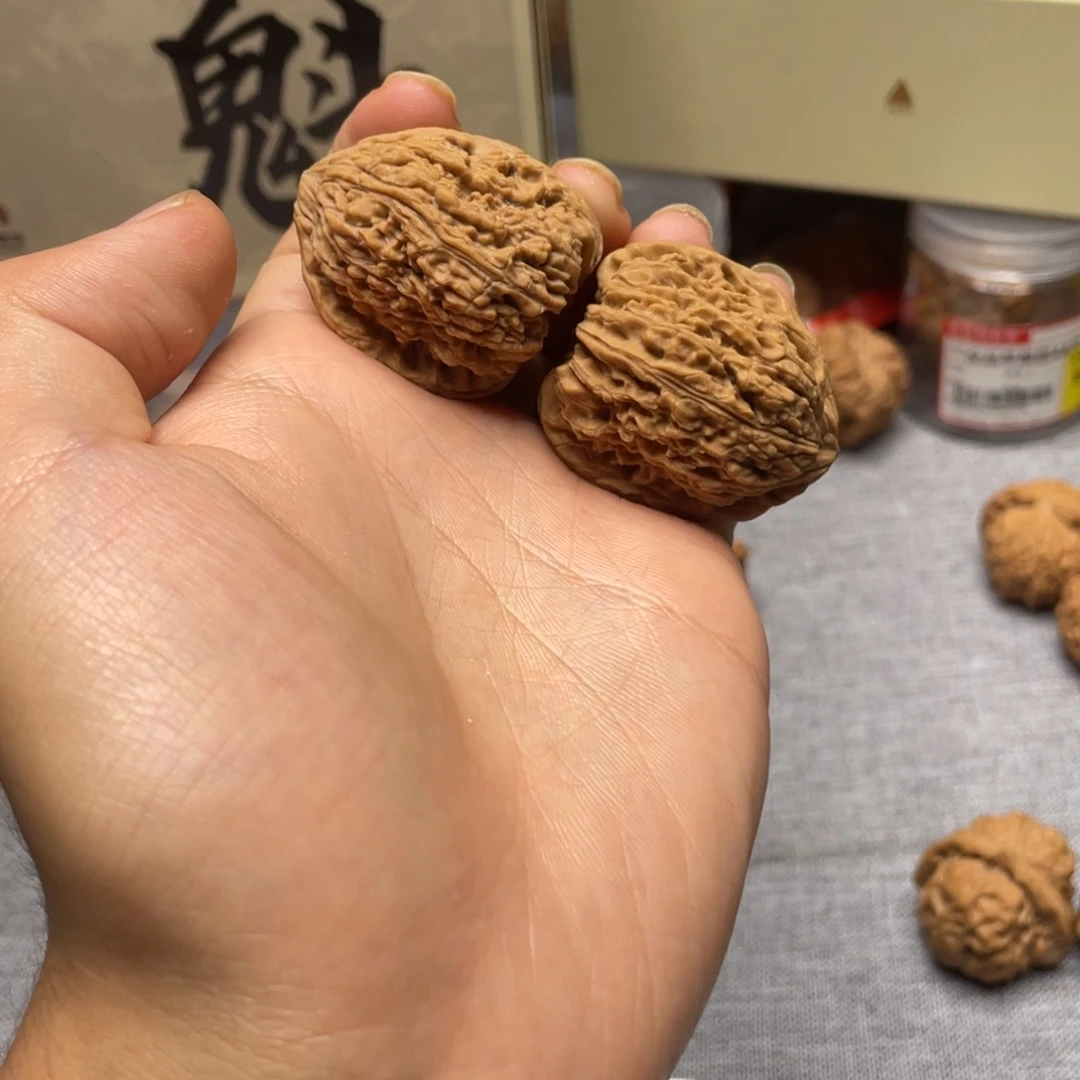 文玩核桃把件南疆石104