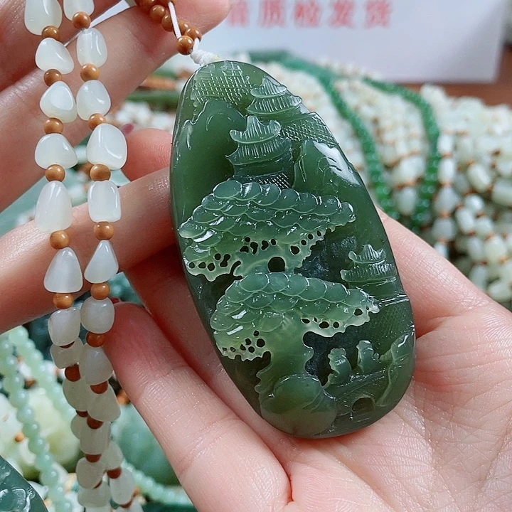 和田玉未镶嵌挂件