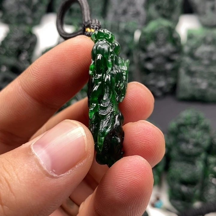 定制翡翠未镶嵌天然翡翠A货貔貅