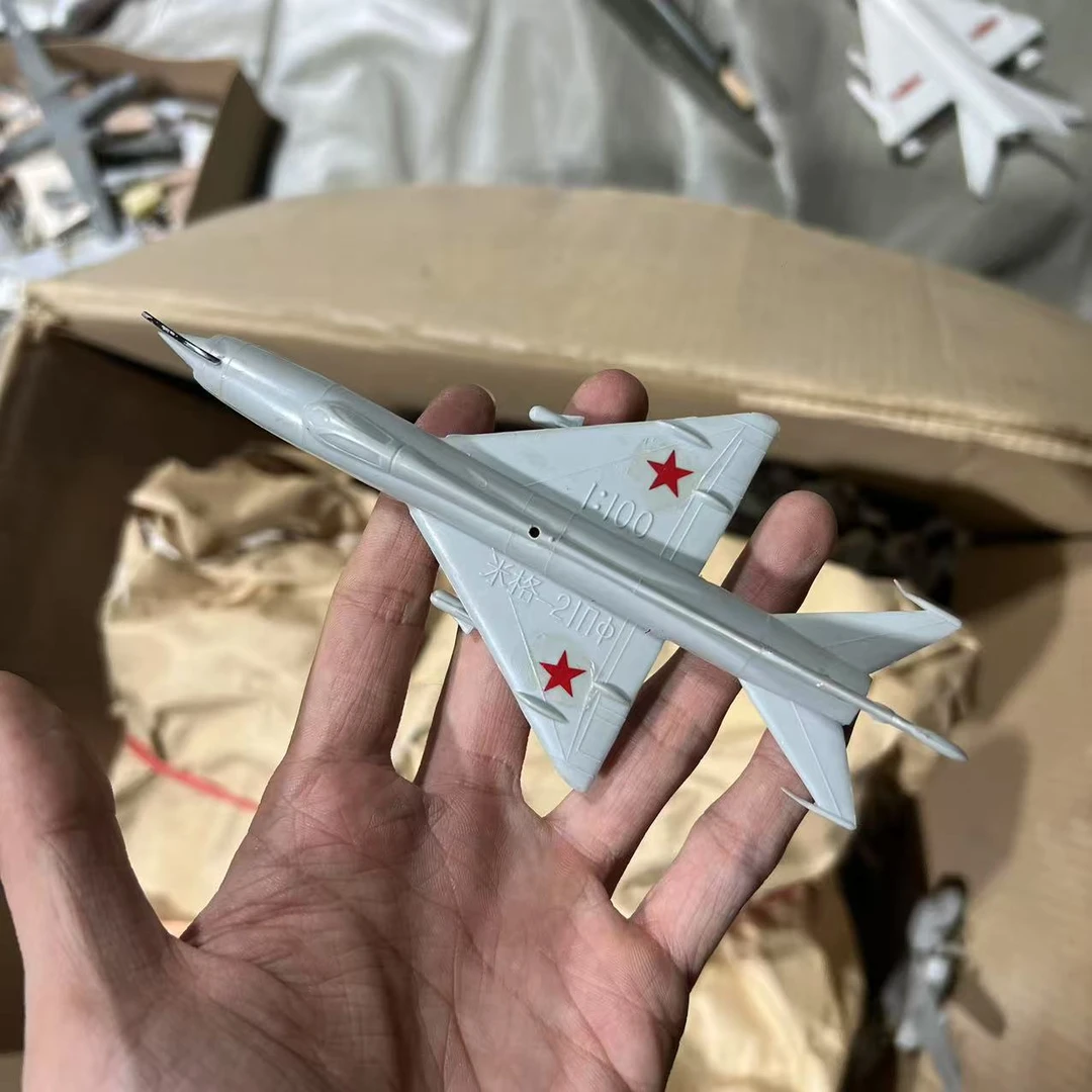 正品老飞机米格21模型1比100